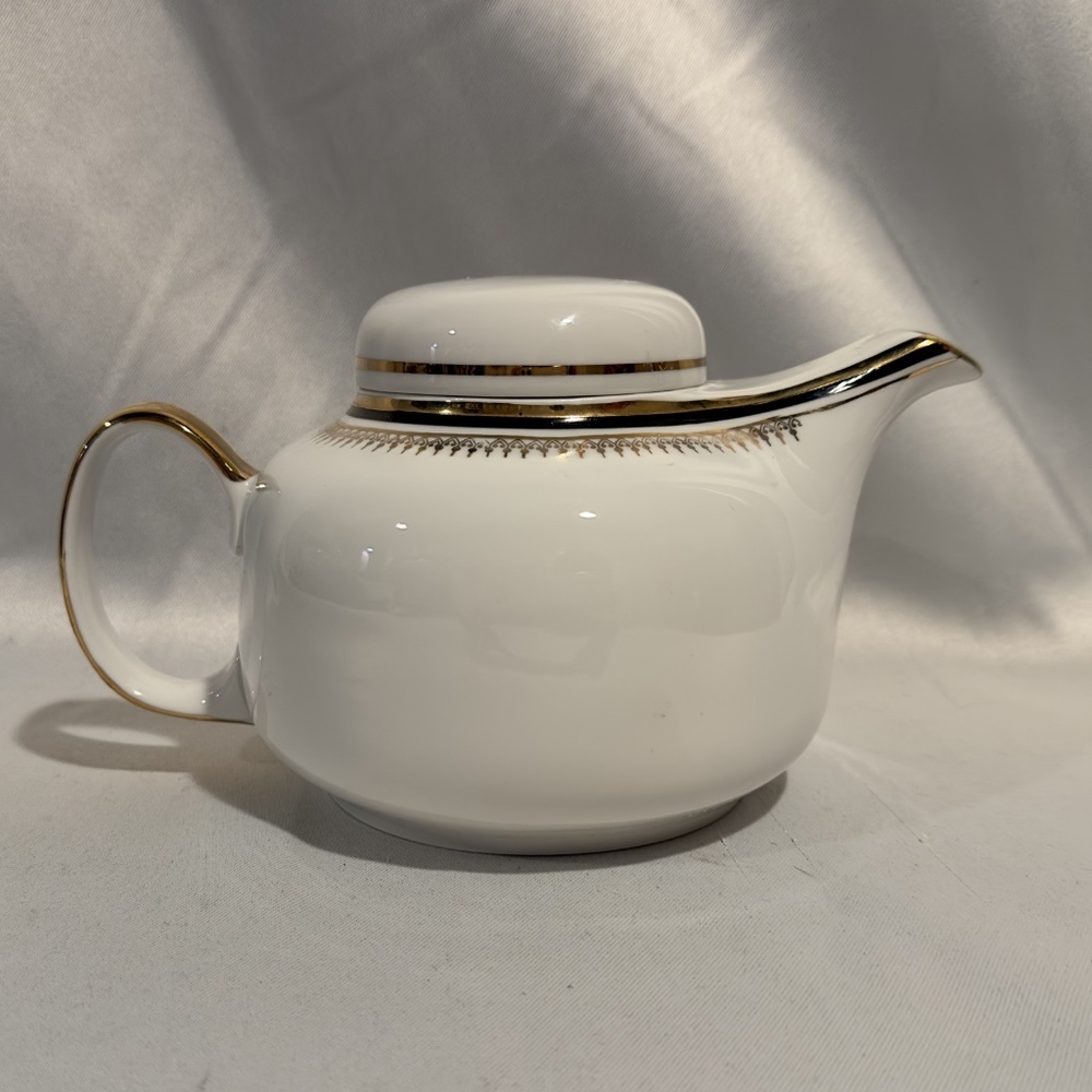 Chodziez Poland Tea Pot Black Gold Band Filligree
